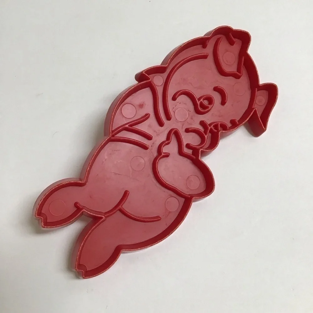 Tupperware Cookie Cutters Vintage SET OF 11 Various Holidays Red Plastic Handles